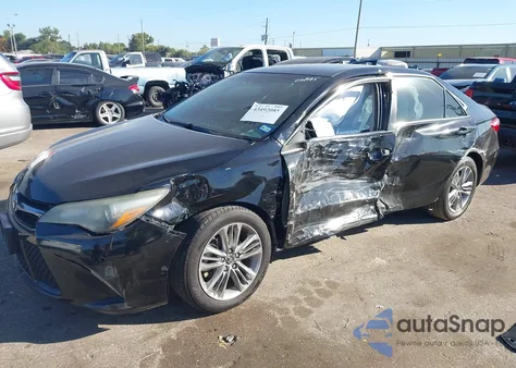 2015 Toyota Camry Se z USA, uszkodzony, nr VIN 4T1BF1FK0FU980395